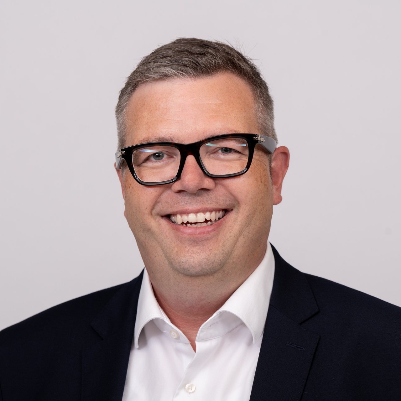Porträtbild Florian Hartnann
