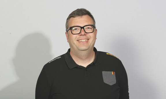 Porträtbild von Florian Hartmann