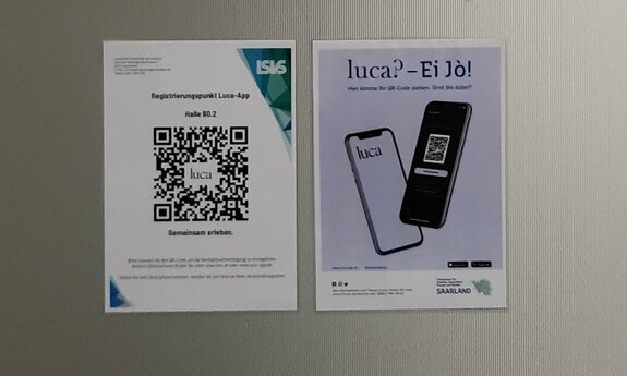 QR-Code Luca-App und zwei Handys