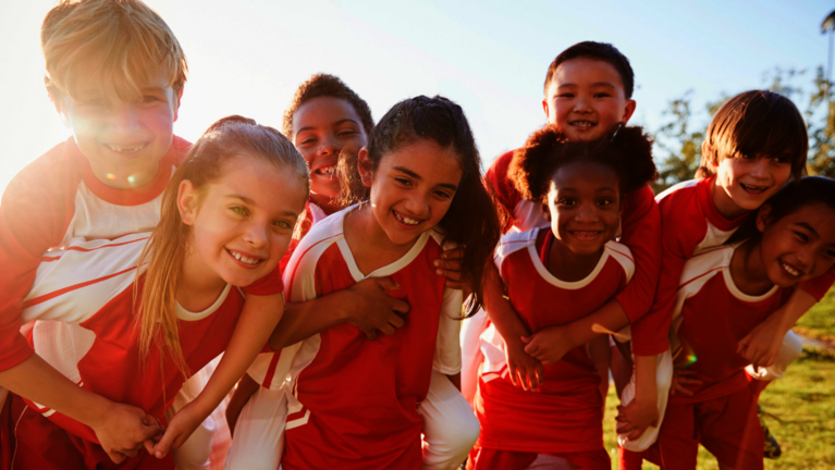 ein fußballverein aus kindern