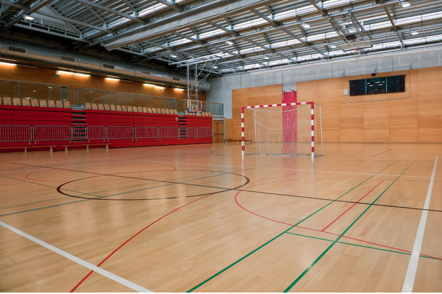 Innenansicht einer Sporthalle